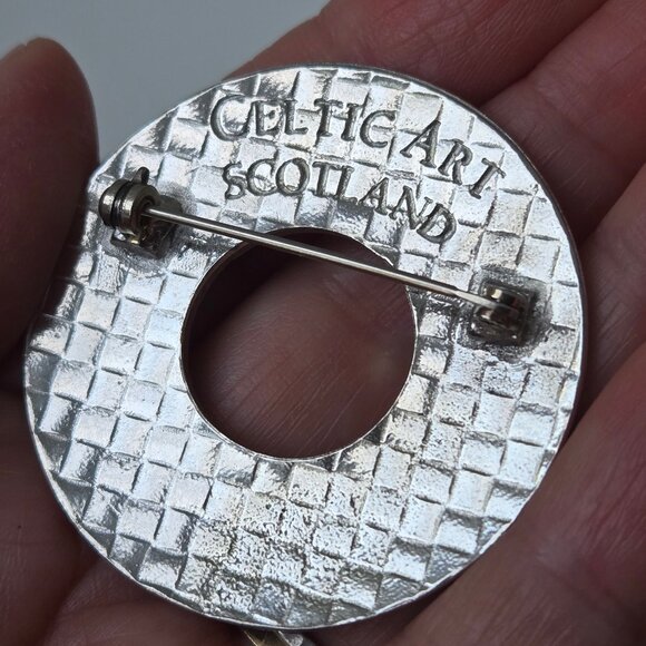 New! Celtic Art Scotland Pewter Scottish Thistle brooch pin - Picture 7 of 7